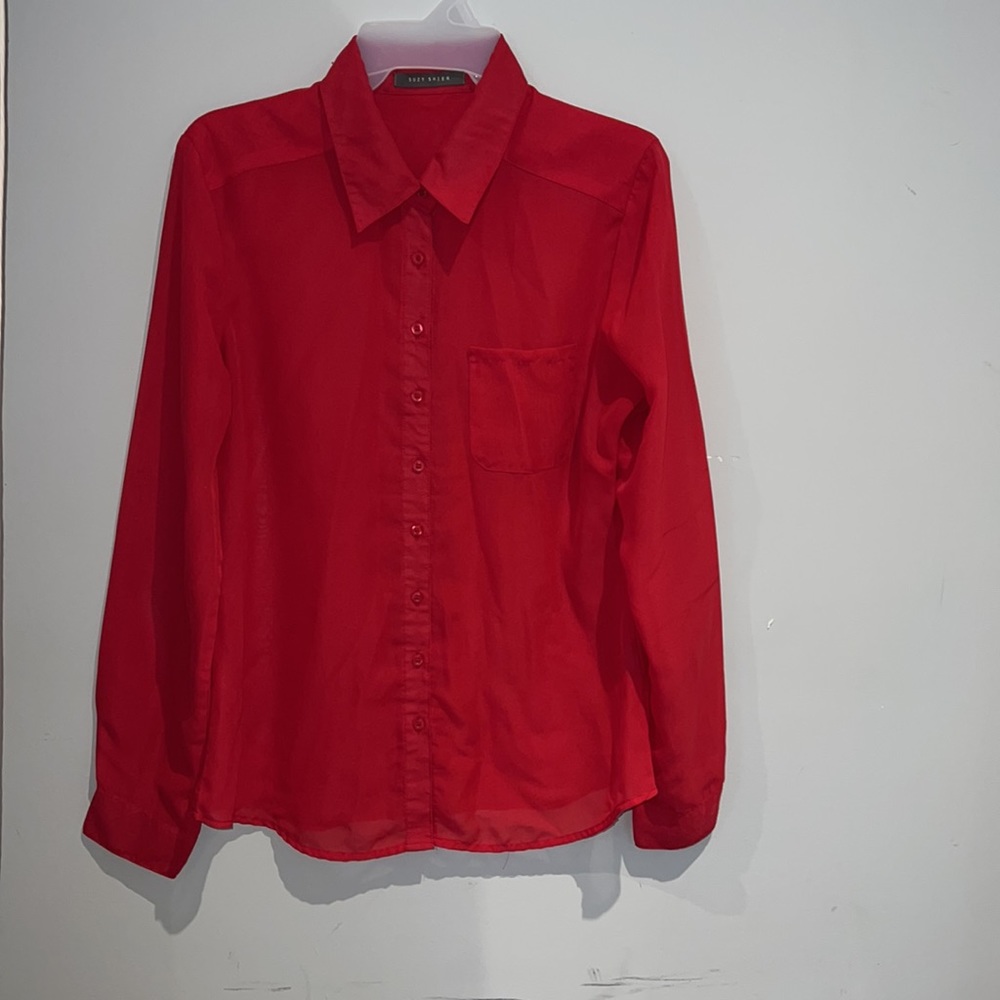 Suzy Sheir Red co-operate shirt. US 6.